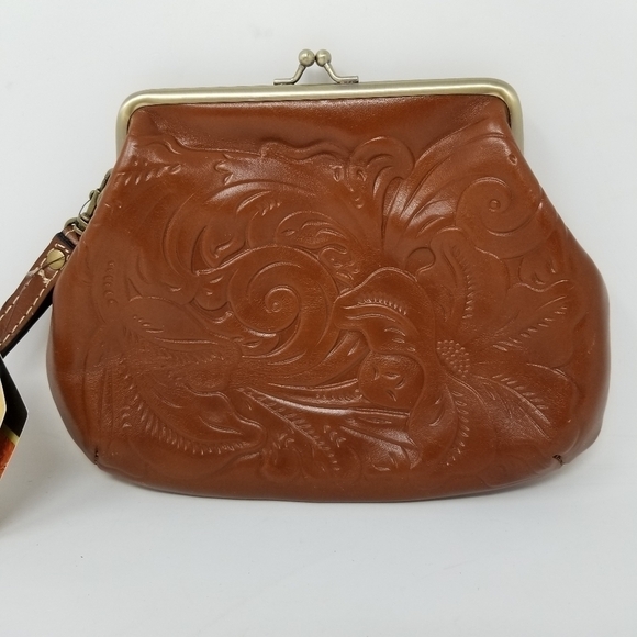 Patricia Nash Savena Wristlet Florence Tooled Leather Clutch Brass Kiss Lock